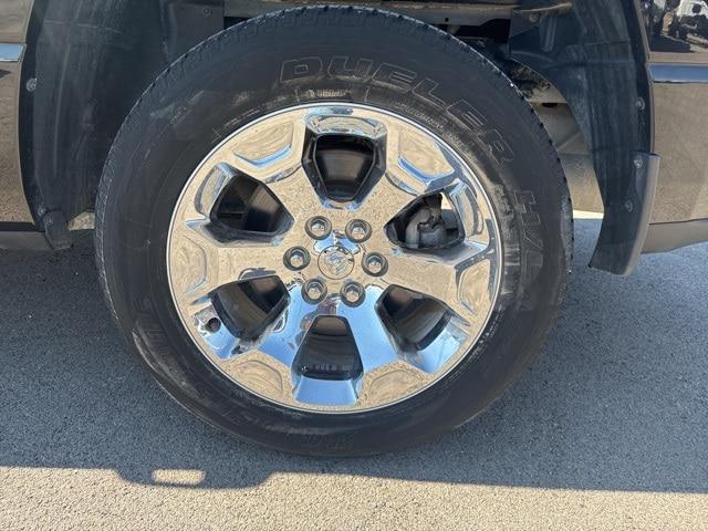2021 Ram 1500 Big Horn Crew Cab 4x4 5'7" Box