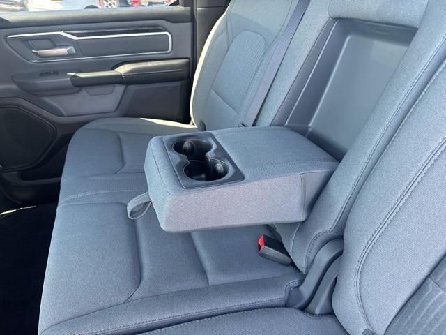 2021 Ram 1500 Big Horn Crew Cab 4x4 5'7" Box