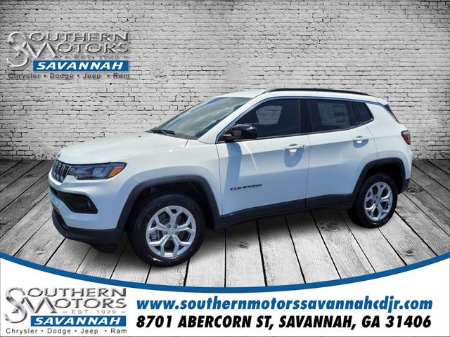 2024 Jeep Compass COMPASS LATITUDE 4X4