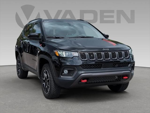 2024 Jeep Compass COMPASS TRAILHAWK 4X4