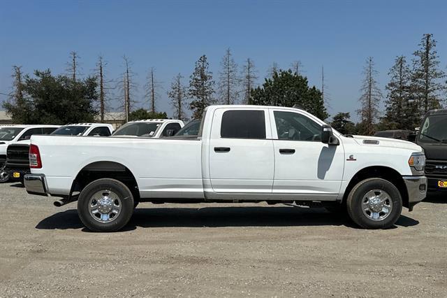 2024 RAM Ram 2500 RAM 2500 TRADESMAN CREW CAB 4X4 8 BOX