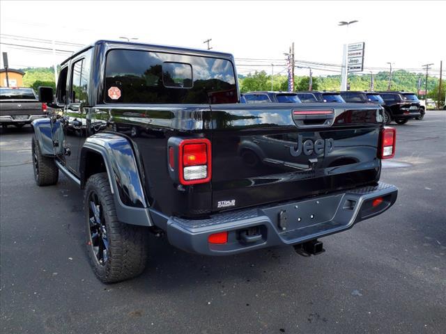 2024 Jeep Gladiator GLADIATOR NIGHTHAWK 4X4