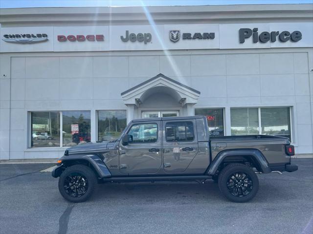 2024 Jeep Gladiator GLADIATOR NIGHTHAWK 4X4