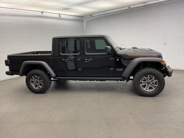 2024 Jeep Gladiator GLADIATOR MOJAVE 4X4