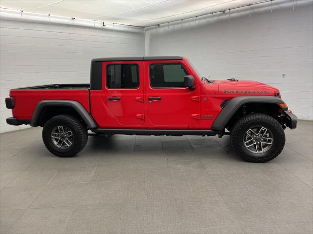 2024 Jeep Gladiator GLADIATOR MOJAVE 4X4