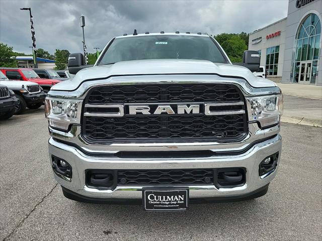 2024 RAM Ram 3500 RAM 3500 TRADESMAN CREW CAB 4X4 8 BOX