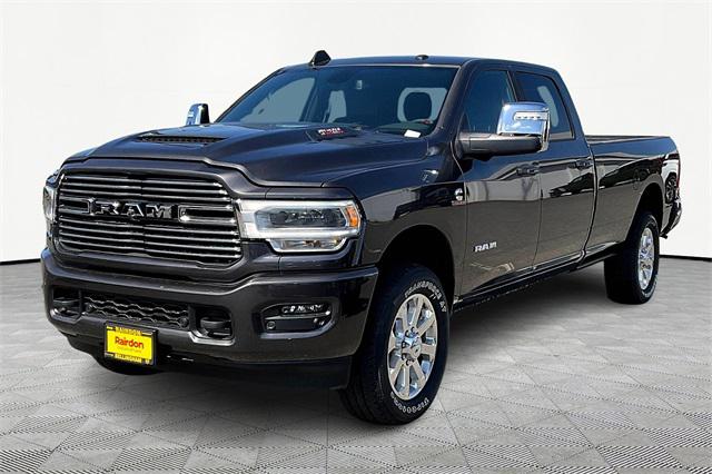 2024 RAM Ram 3500 RAM 3500 LARAMIE CREW CAB 4X4 8 BOX