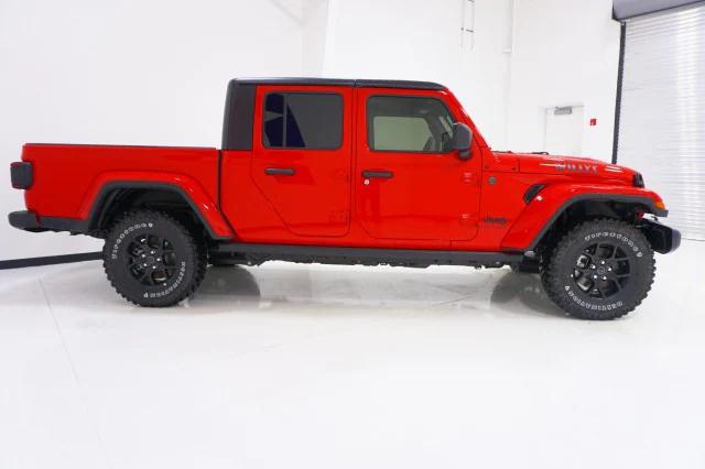 2024 Jeep Gladiator GLADIATOR WILLYS 4X4