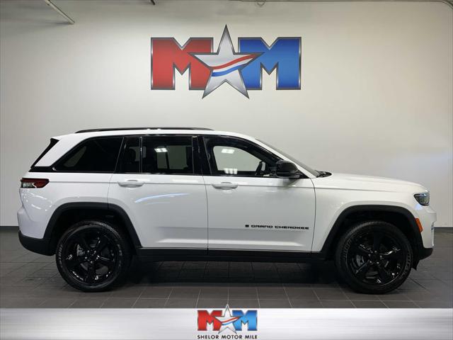 2023 Jeep Grand Cherokee Altitude 4x4