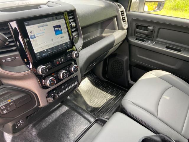 2024 RAM Ram 2500 RAM 2500 TRADESMAN CREW CAB 4X4 64 BOX