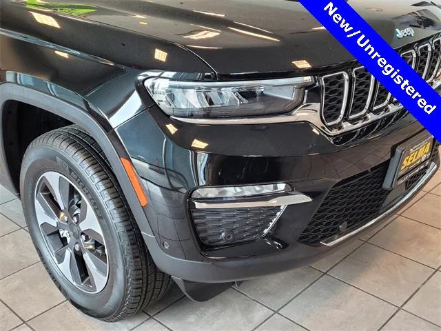 2022 Jeep Grand Cherokee 4xe Limited 4x4