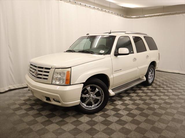 2005 Cadillac Escalade Standard