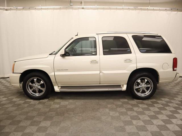 2005 Cadillac Escalade Standard