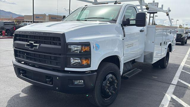 2024 Chevrolet Silverado 6500HD 1WT