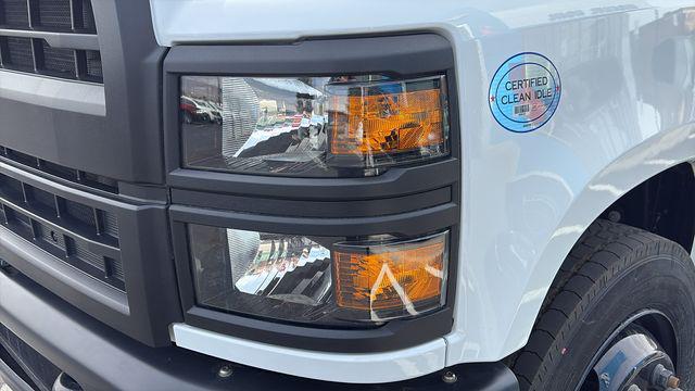 2024 Chevrolet Silverado 6500HD 1WT