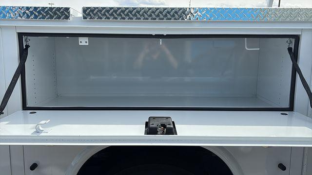 2024 Chevrolet Silverado 6500HD 1WT