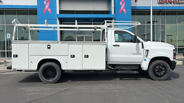 2024 Chevrolet Silverado 6500HD 1WT