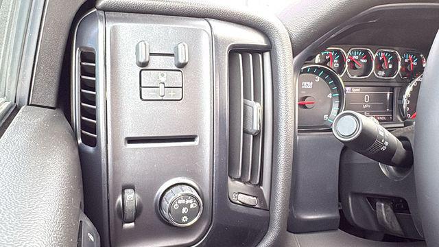 2024 Chevrolet Silverado 6500HD 1WT
