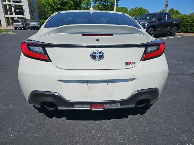 2022 Toyota GR86 Premium
