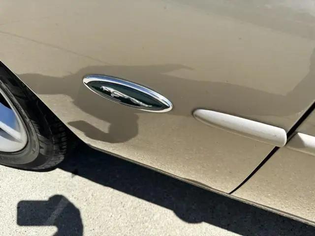 2000 Jaguar XK8 Standard