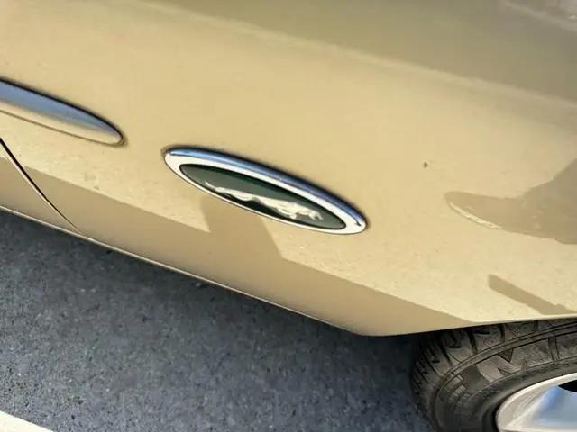 2000 Jaguar XK8 Standard