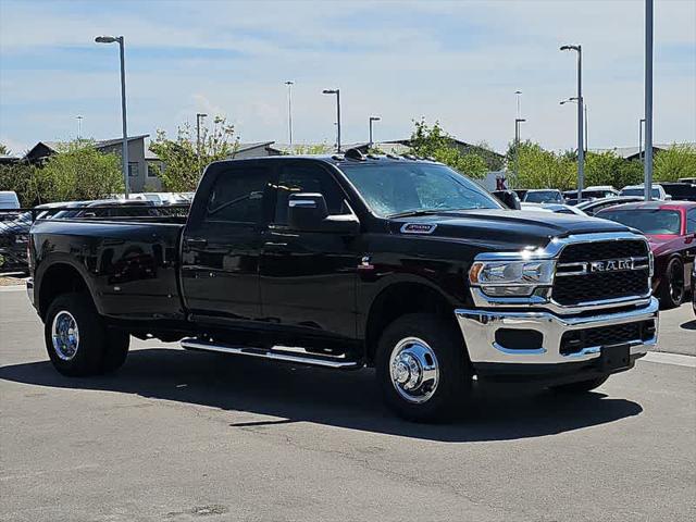 2024 RAM Ram 3500 RAM 3500 TRADESMAN CREW CAB 4X4 8 BOX