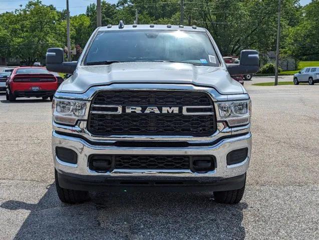 2024 RAM Ram 2500 RAM 2500 TRADESMAN CREW CAB 4X4 64 BOX