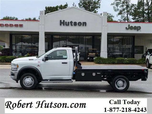 2024 RAM Ram 5500 Chassis Cab RAM 5500 TRADESMAN CHASSIS REGULAR CAB 4X2 84 CA