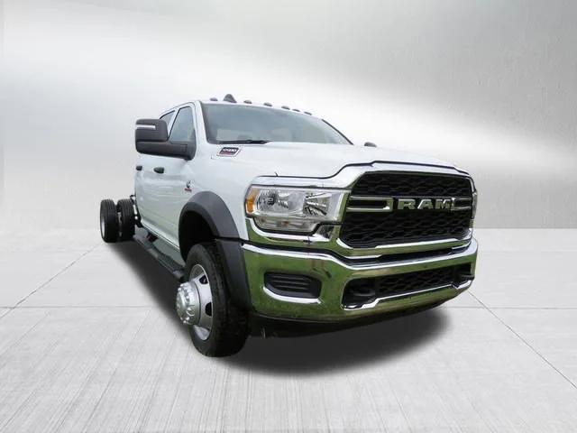 2024 RAM Ram 5500 Chassis Cab RAM 5500 TRADESMAN CHASSIS CREW CAB 4X4 84 CA