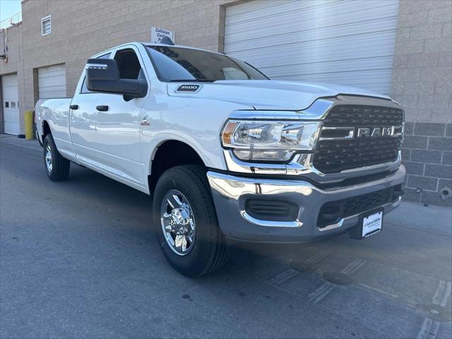 2024 RAM Ram 3500 RAM 3500 TRADESMAN CREW CAB 4X4 8 BOX