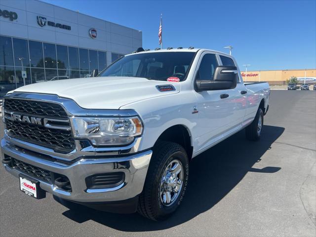 2024 RAM Ram 3500 RAM 3500 TRADESMAN CREW CAB 4X4 8 BOX