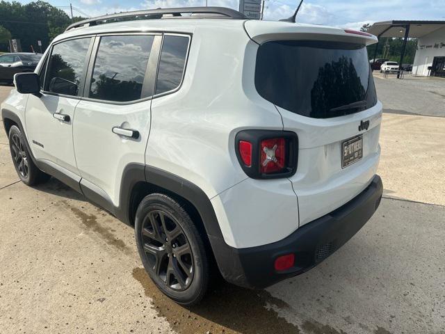 2017 Jeep Renegade Altitude FWD