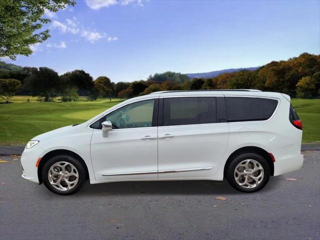 2021 Chrysler Pacifica Limited AWD