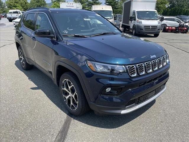 2024 Jeep Compass COMPASS LIMITED 4X4