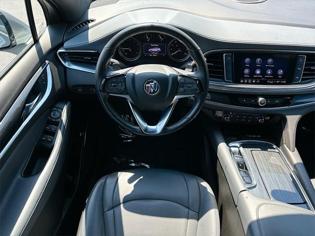 2023 Buick Enclave Essence FWD