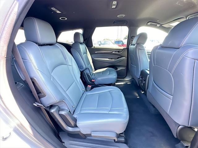 2023 Buick Enclave Essence FWD
