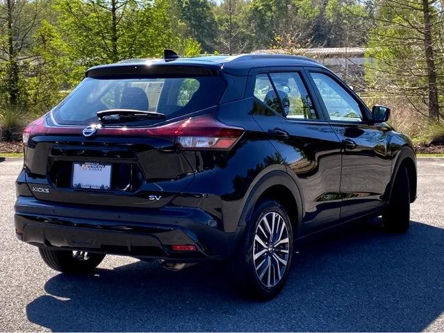 2021 Nissan Kicks SV Xtronic CVT