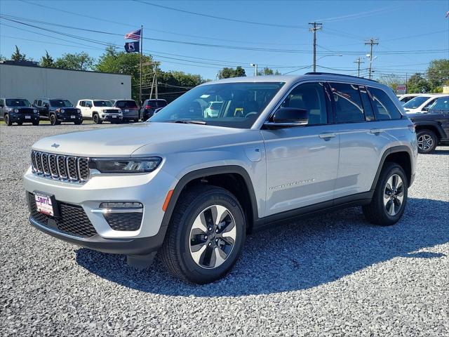 2023 Jeep Grand Cherokee 4xe Base