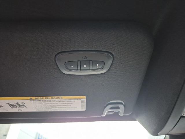 2019 Ram 1500 Laramie Crew Cab 4x4 5'7" Box