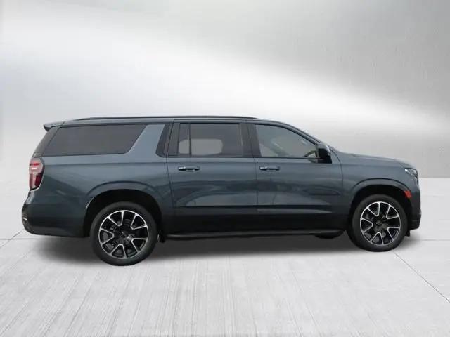 2021 Chevrolet Suburban 4WD RST