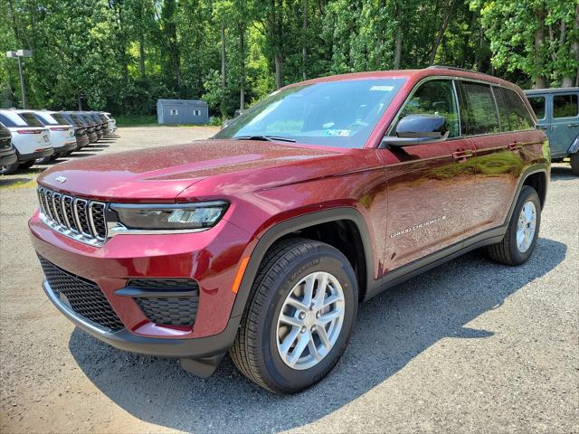 2024 Jeep Grand Cherokee GRAND CHEROKEE LAREDO X 4X4