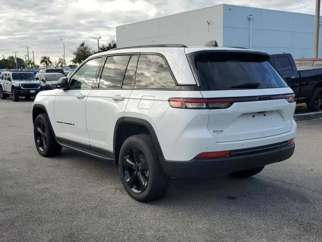 2024 Jeep Grand Cherokee GRAND CHEROKEE ALTITUDE 4X2
