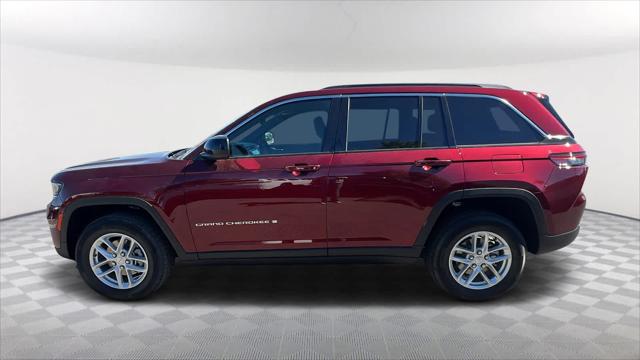 2024 Jeep Grand Cherokee GRAND CHEROKEE LAREDO X 4X4