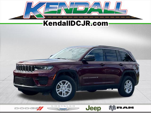 2024 Jeep Grand Cherokee GRAND CHEROKEE LAREDO 4X4