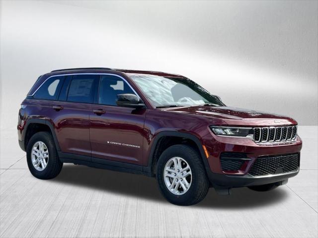 2024 Jeep Grand Cherokee GRAND CHEROKEE LAREDO 4X4