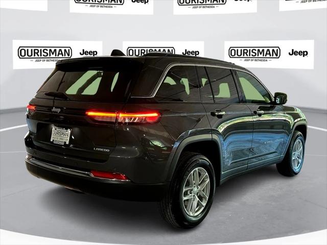 2024 Jeep Grand Cherokee GRAND CHEROKEE LAREDO X 4X4