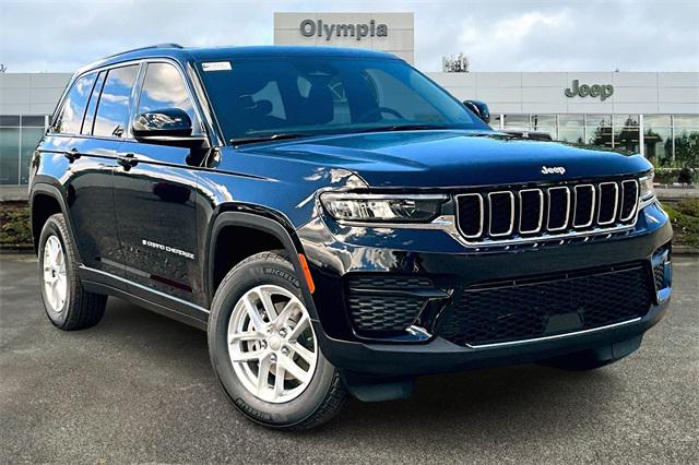 2024 Jeep Grand Cherokee GRAND CHEROKEE LAREDO X 4X4