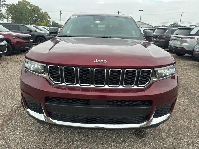 2024 Jeep Grand Cherokee GRAND CHEROKEE L LAREDO X 4X4