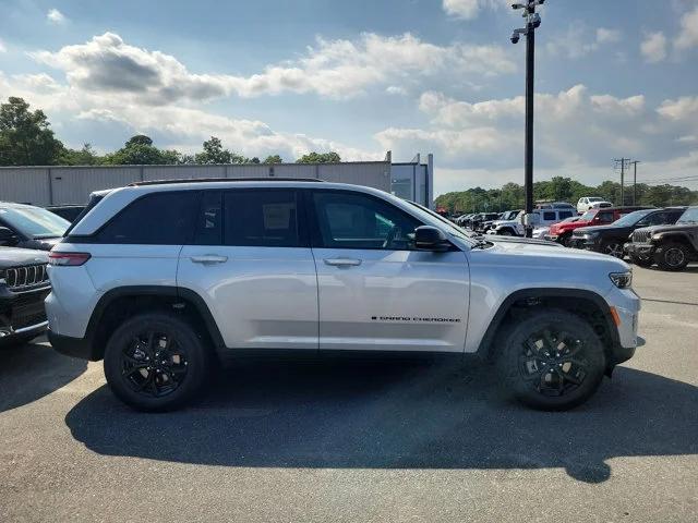 2024 Jeep Grand Cherokee GRAND CHEROKEE ALTITUDE 4X4