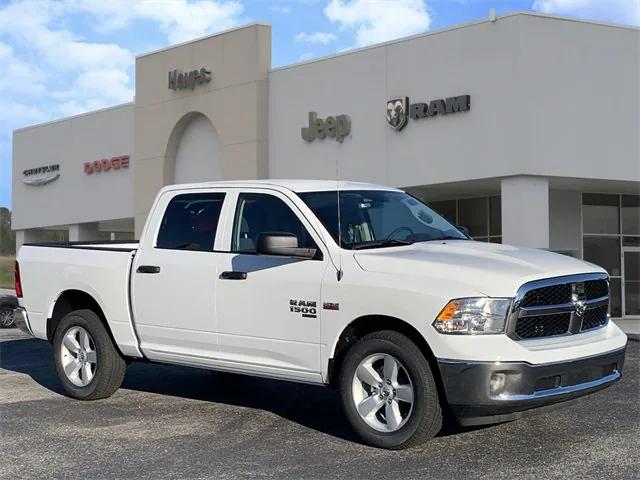 2024 RAM Ram 1500 Classic RAM 1500 CLASSIC TRADESMAN CREW CAB 4X4 57 BOX